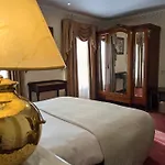 بيت ضيافة Foley's Townhouse 4*