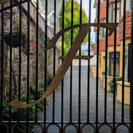 Pensionat Foley's Townhouse 4*