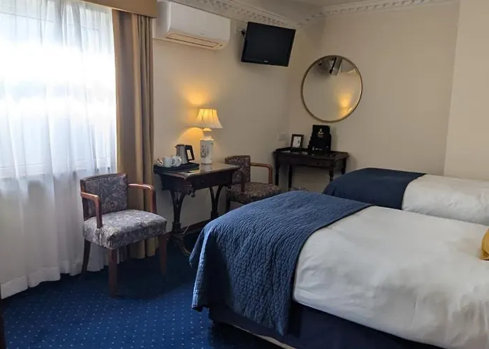 Foley's Townhouse Гостевой дом Килларни