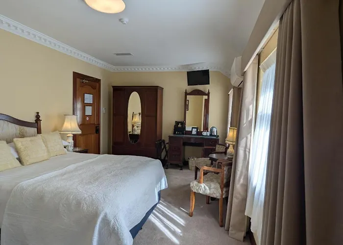 Foley's Townhouse 게스트하우스 킬라니