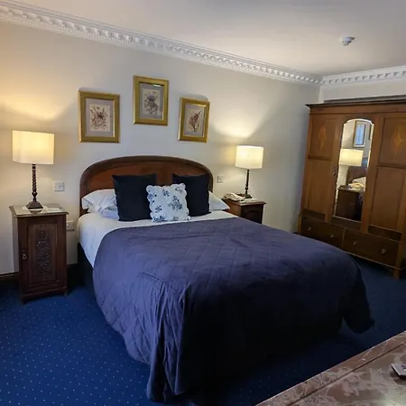 Foley's Townhouse Guest house 4*